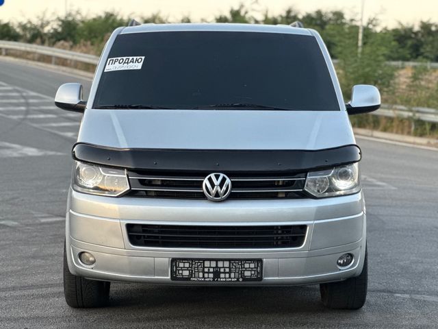 Volkswagen Caravelle - зображення 2