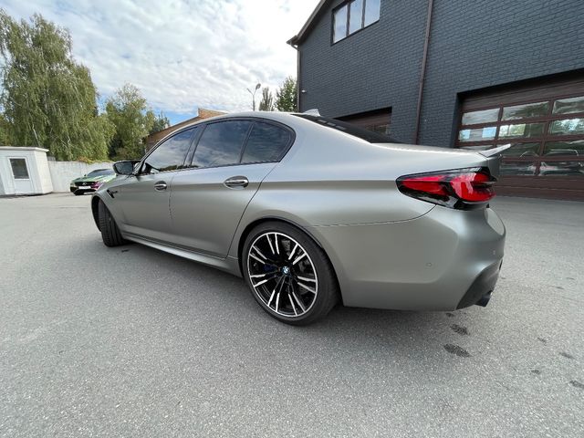 BMW M5 - зображення 5