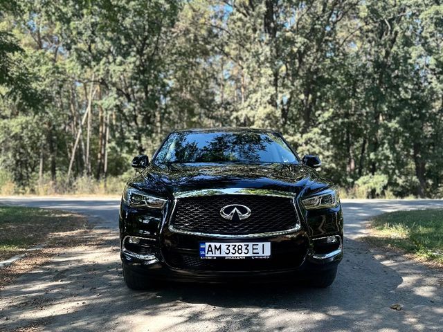 Infiniti QX60 - фото 1
