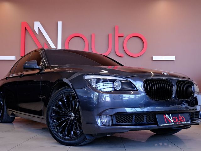 BMW 7 серії - зображення 4