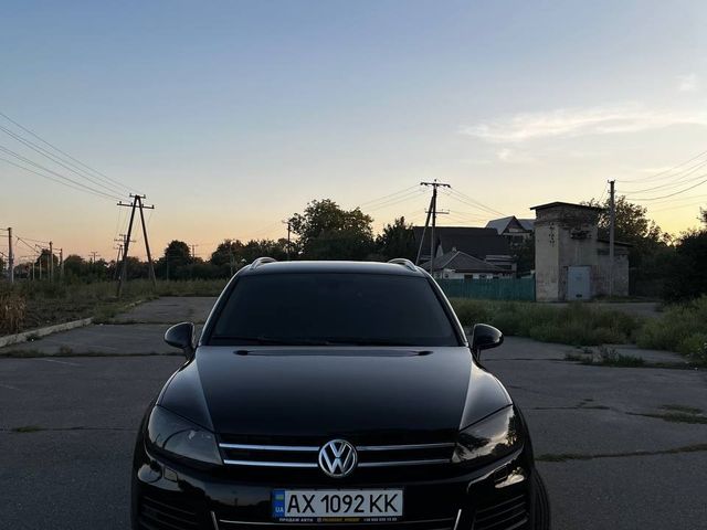 Volkswagen Touareg - зображення 1
