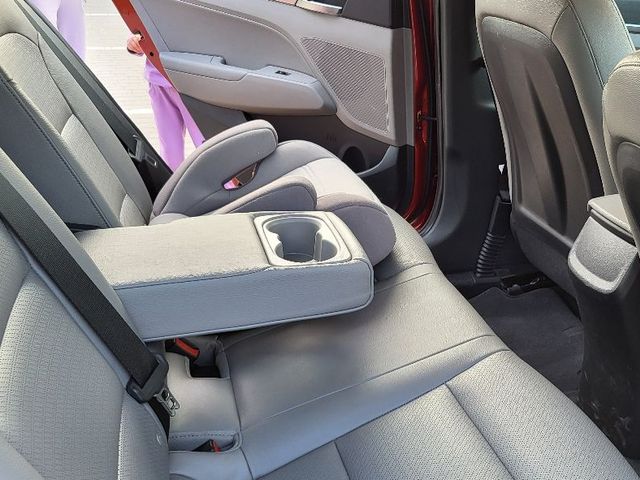 Hyundai Elantra - зображення 5
