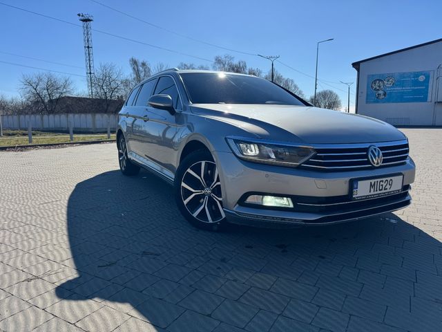 Volkswagen Passat - зображення 1