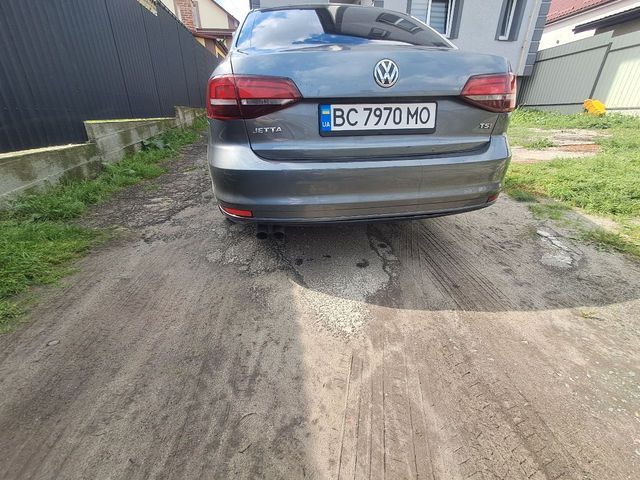 Volkswagen Jetta - зображення 4