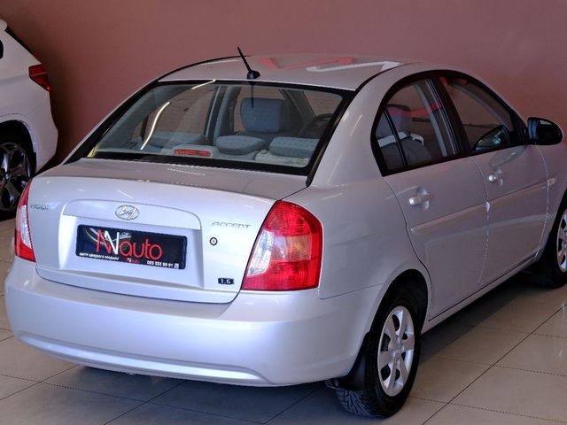 Hyundai Accent - зображення 5