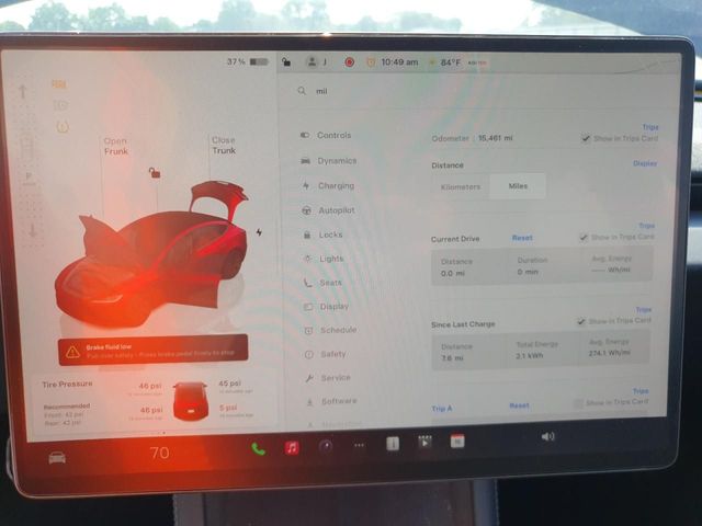 Tesla Model 3 - фото 5