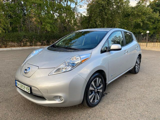 Nissan Leaf - зображення 5