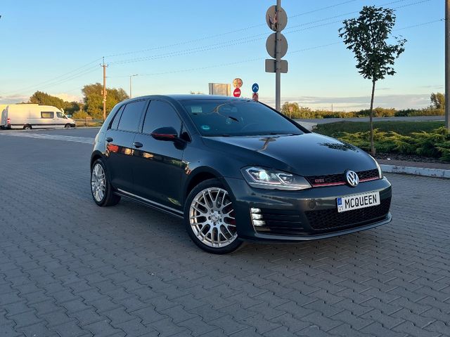 Volkswagen Golf GTI - зображення 1