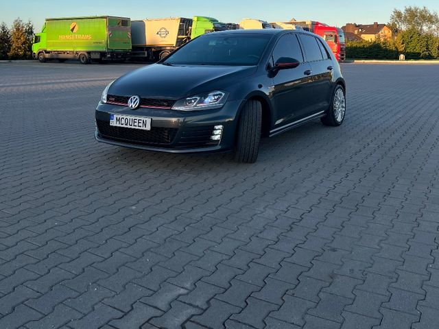 Volkswagen Golf GTI - зображення 4