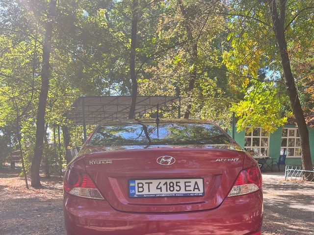 Hyundai Accent - зображення 4