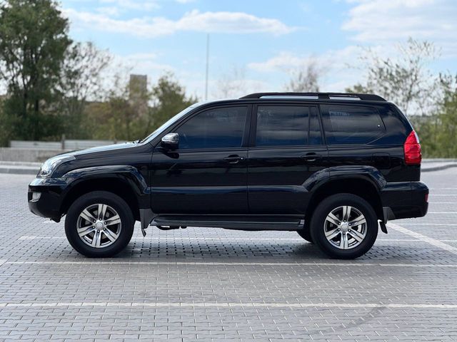 Toyota Land Cruiser Prado - зображення 4