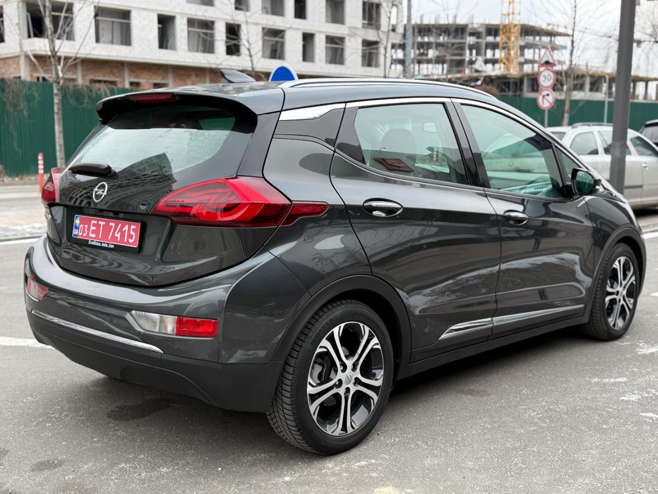 Opel Ampera - зображення 1