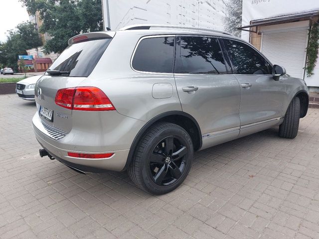 Volkswagen Touareg - зображення 3