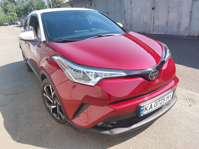 Toyota C-HR - зображення 1