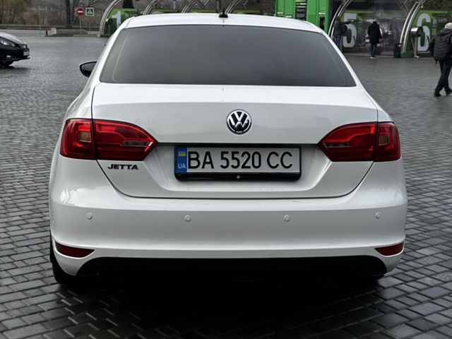 Volkswagen Jetta - зображення 4