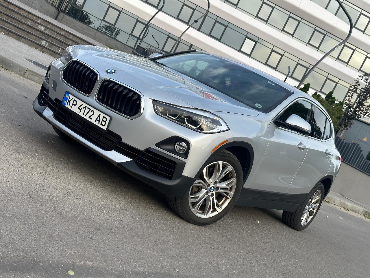 BMW X2 - фото 1