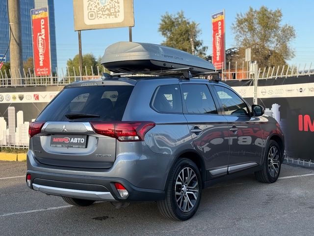 Mitsubishi Outlander - зображення 5