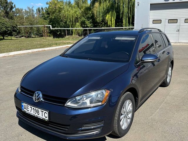 Volkswagen Golf - зображення 1
