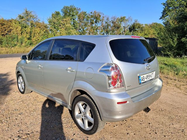 Toyota Corolla Verso - зображення 5