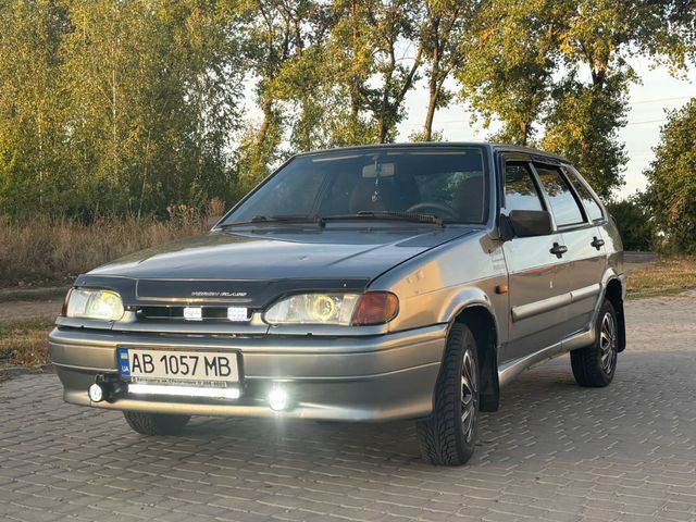 Lada (ВАЗ) 2114 - зображення 1