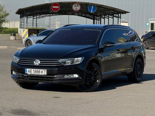 Volkswagen Passat - зображення 1