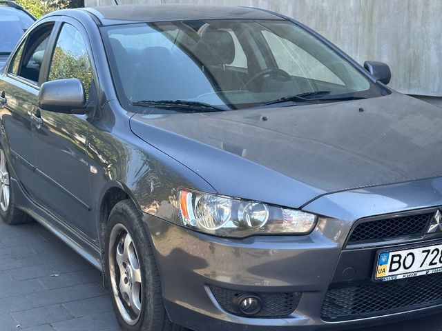 Mitsubishi Lancer - зображення 1
