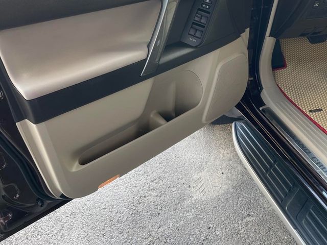 Toyota Land Cruiser Prado - зображення 5