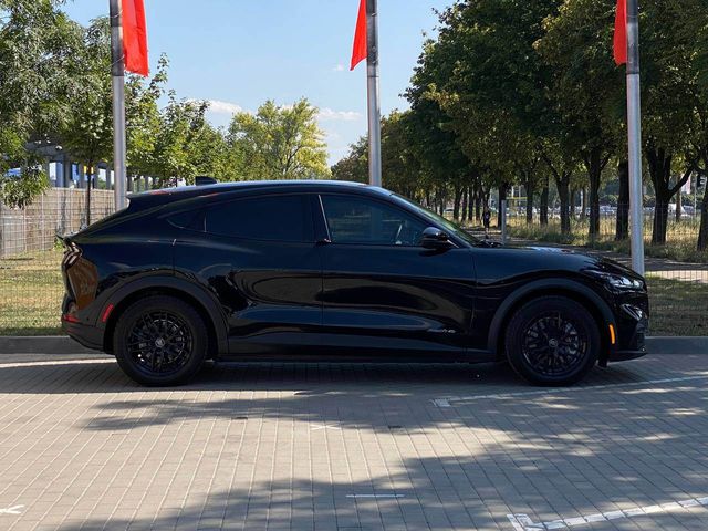 Ford Mustang Mach-E - зображення 5