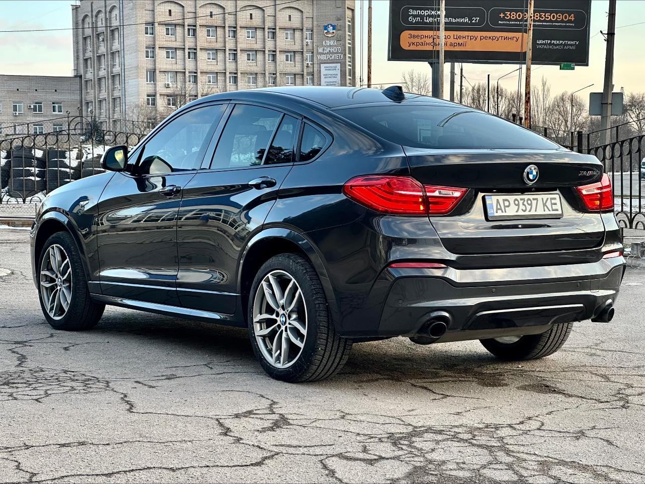 BMW X4 - фото 3