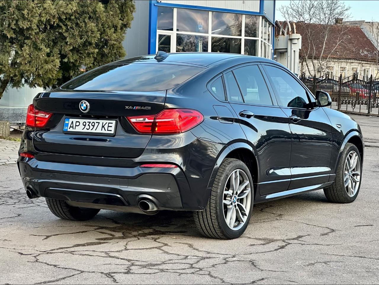 BMW X4 - фото 5
