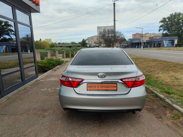 Toyota Camry - зображення 4