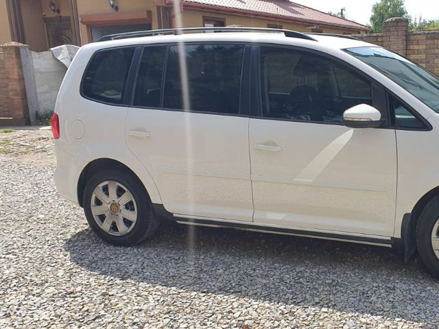 Volkswagen Touran - зображення 4