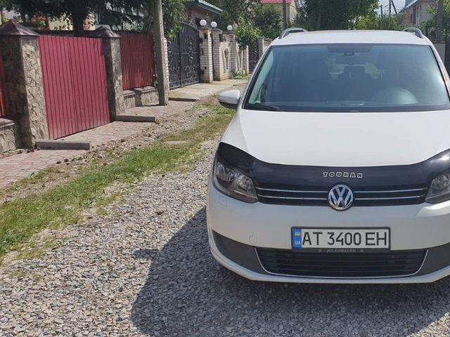 Volkswagen Touran - зображення 1