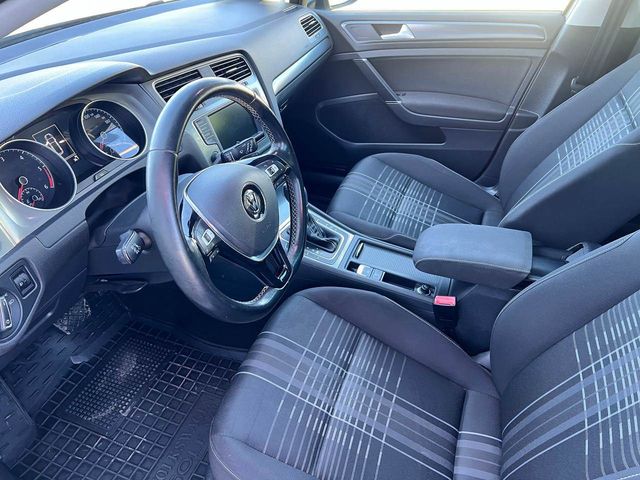 Volkswagen Golf - зображення 5