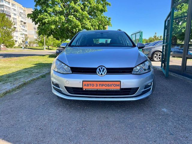 Volkswagen Golf - зображення 2