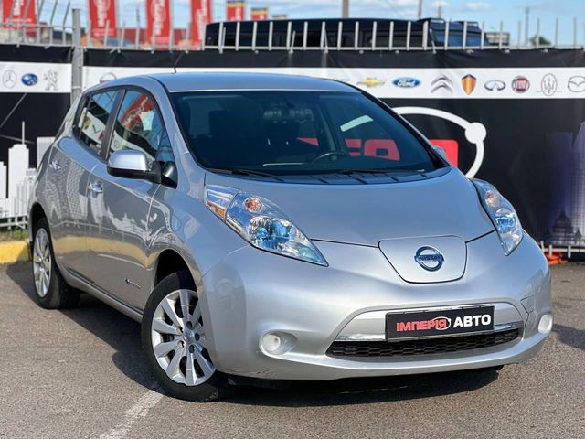 Nissan Leaf - фото 1