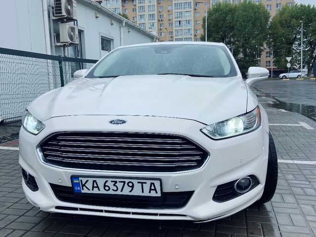 Ford Fusion (North America) - зображення 1