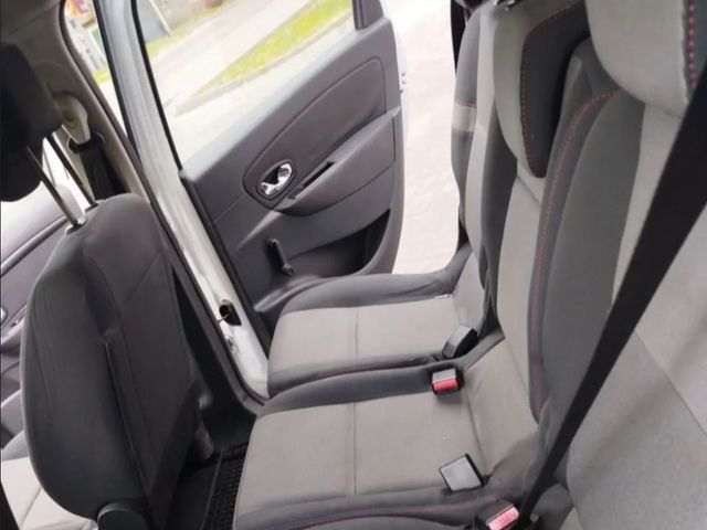 Renault Scenic - зображення 5