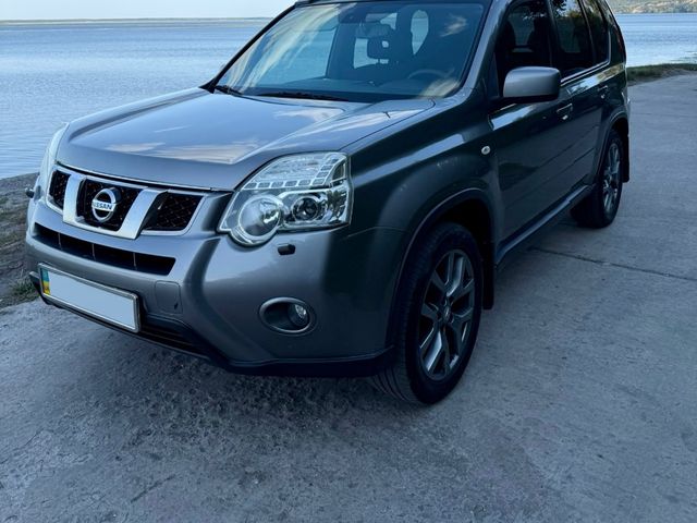Nissan X-Trail - фото 1