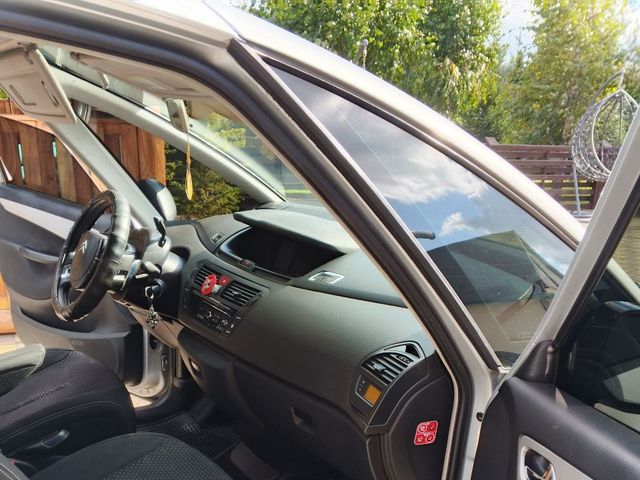 Citroen C4 Picasso - зображення 4