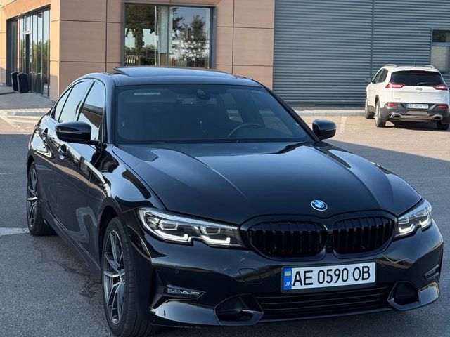BMW 3 серії - зображення 1