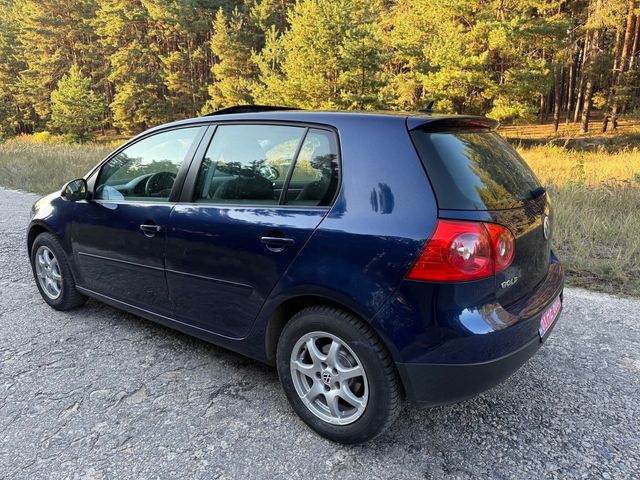 Volkswagen Golf - зображення 4