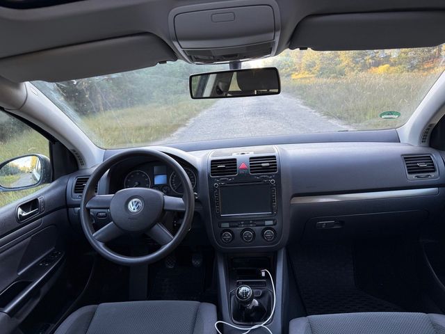 Volkswagen Golf - зображення 2