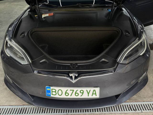 Tesla Model S - зображення 5