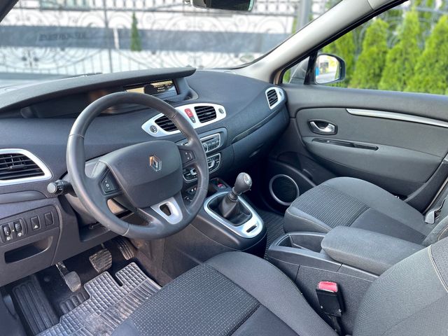 Renault Megane - зображення 5