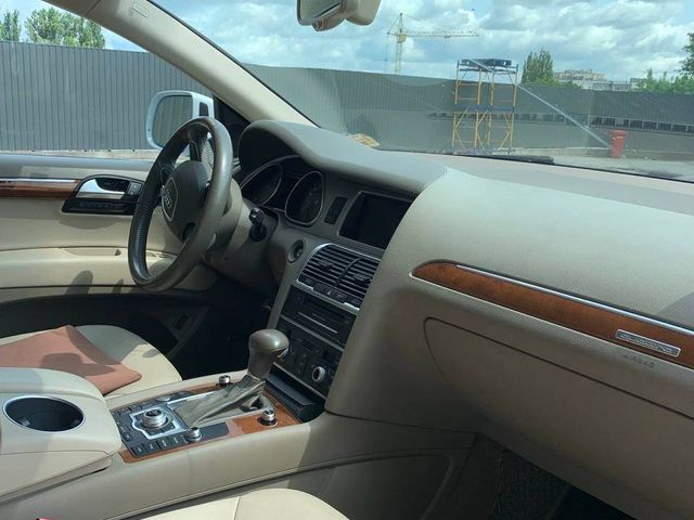 Audi Q7 - зображення 4