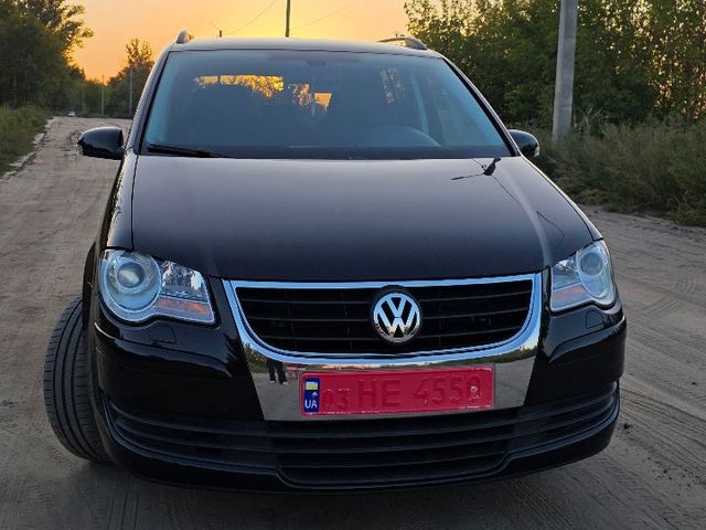 Volkswagen Touran - зображення 2