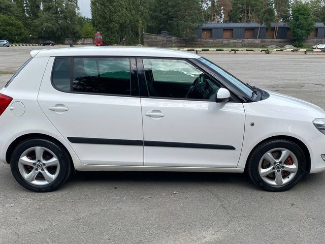 Skoda Fabia - зображення 4