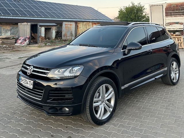 Volkswagen Touareg - зображення 1
