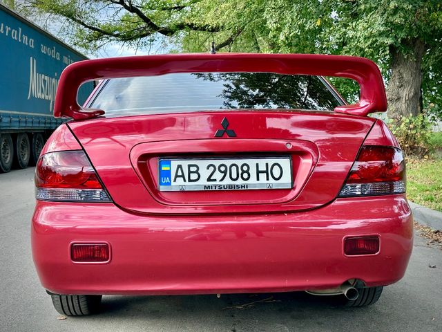 Mitsubishi Lancer - зображення 5